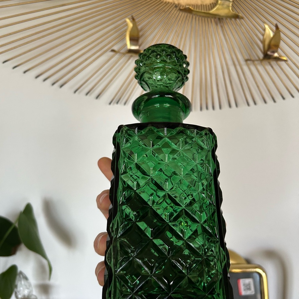 Emerald Green Cut Glass Decanter - Picture 7 of 10